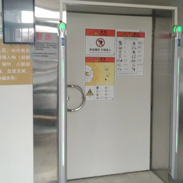 铁磁双柱现场